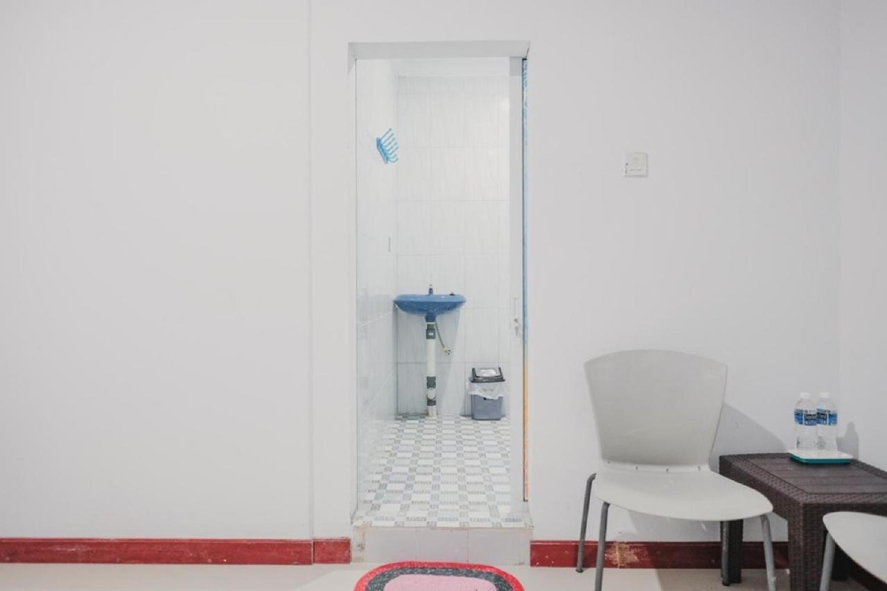 Hotel Reddoorz Near Nagoya Hill Batam 4 à Jodoh  Extérieur photo